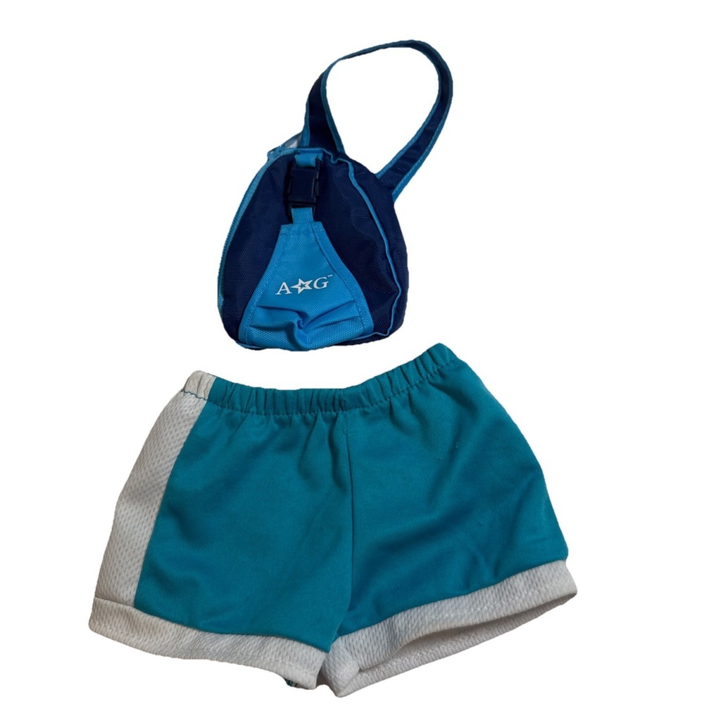 American Girl blue soccer backpack for 18" doll And Green & White Soccer Shorts - Picture 4 of 4